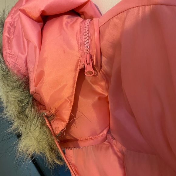 Totes womens pink puffer coat. - Picture 5 of 5